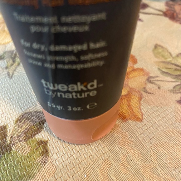 Restore Hydrating Treatment Balm Tweak’d By Nature Dhatelo Seed Oil 3 oz SEALED - Picture 4 of 5